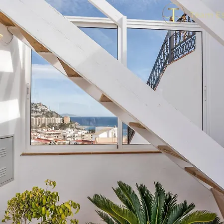 Townhouse In The Old Historic Town With An Amazing 360-degree View *